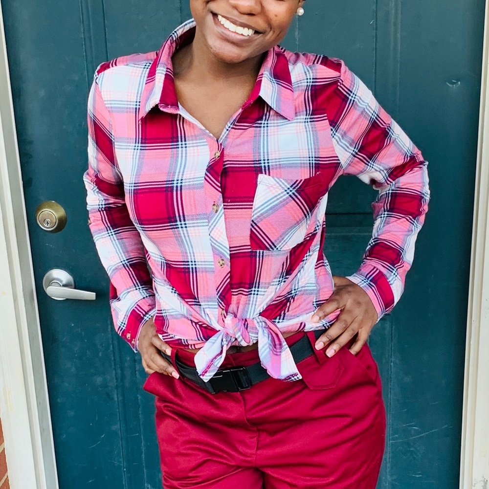 Plaid/ Flannel Shirt